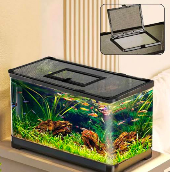 Aquarium with a mesh ventilated lid.